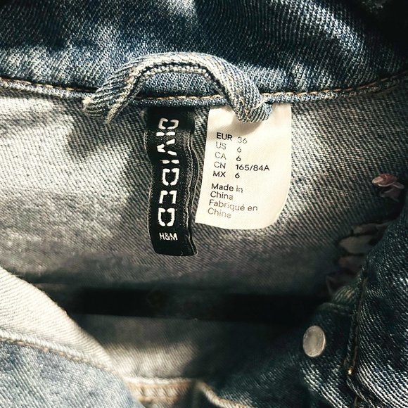 NWOT! H&M Embroidered Floral Denim Jacket - Picture 8 of 8